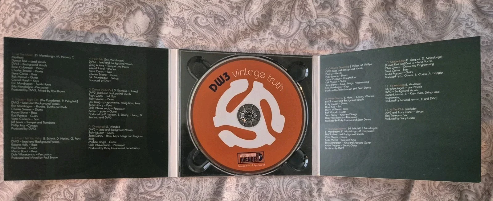 DW3 - Vintage Truth CD (2014) - HAND SIGNED / AUTOGRAPHED by Band Members, image 4