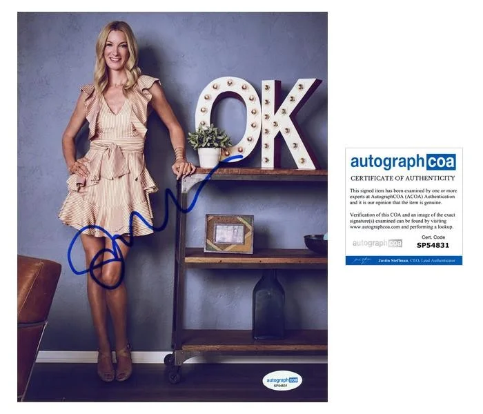 Jennifer Welch — Jennifer Welch "Sweet Home Oklahoma" AUTOGRAPH Signed 8x10 Photo ACOA