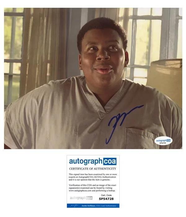 Kenan Thompson — Kenan Thompson "Good Burger" AUTOGRAPH Signed 'Dexter Reed' 8x10 Photo I ACOA