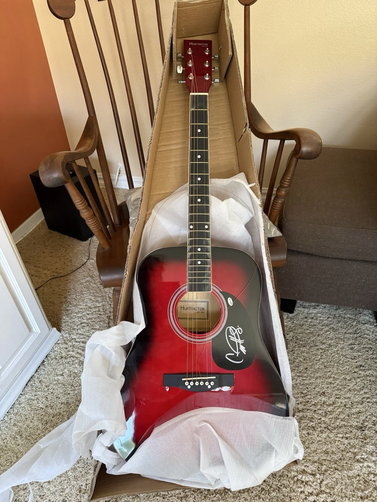 SIGNED CARRIE UNDERWOOD AUTOGRAPHED PROMOTIONAL GUITAR CERTIFIED JSA # See Pics, image 2