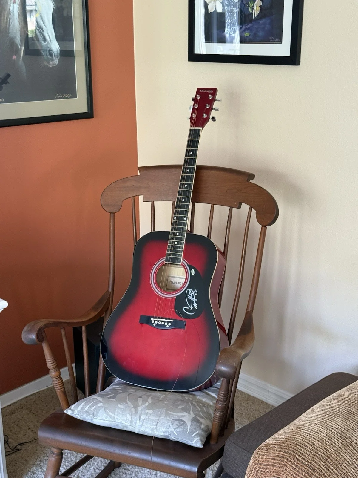 SIGNED CARRIE UNDERWOOD AUTOGRAPHED PROMOTIONAL GUITAR CERTIFIED JSA # See Pics, image 3