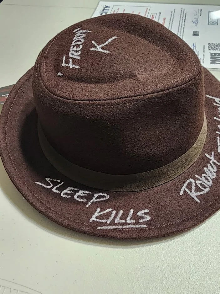 Robert Englund — Robert Englund Signed Autographed Freddy Krueger Hat Nightmare on Elm Street LOA, изображение 4