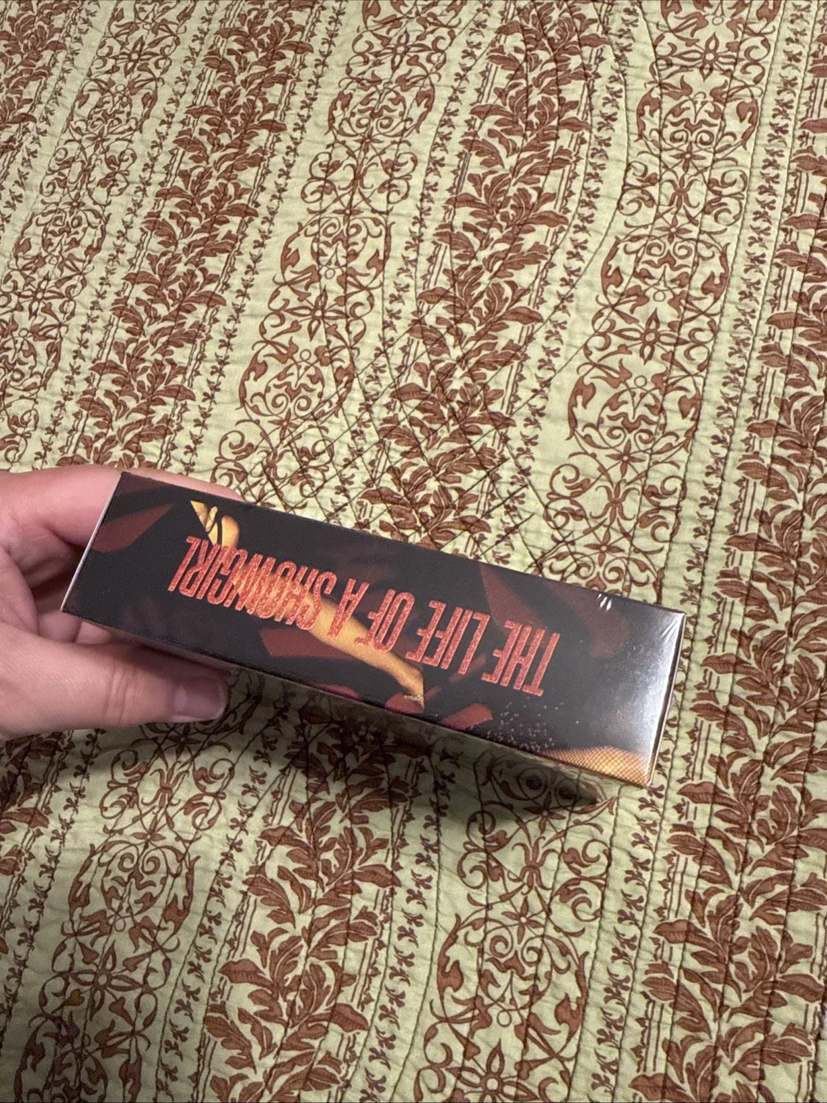Taylor Swift THE LIFE OF A SHOWGIRL IT'S FRIGHTENING Deluxe CD & Charm Sealed, изображение 5