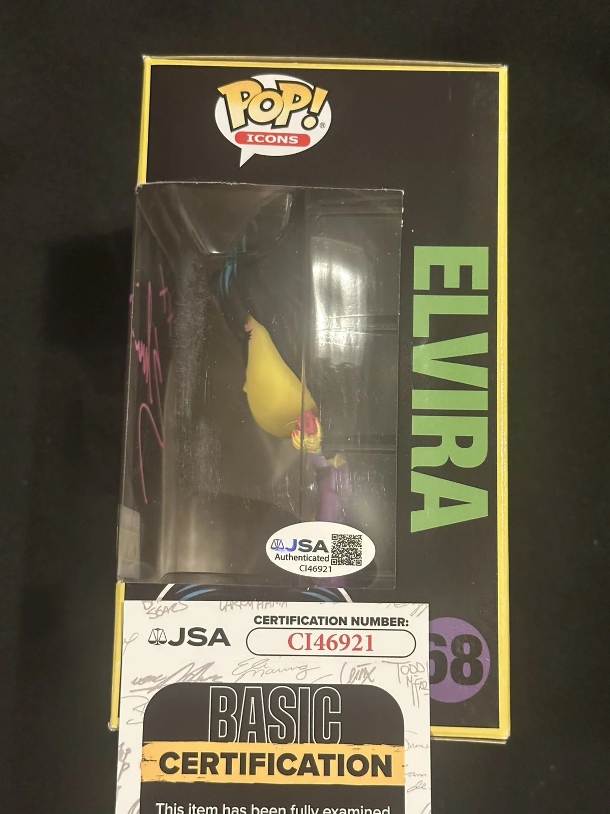 Cassandra Peterson — Cassandra Peterson Autograph Signed Elvira Funko Pop JSA COA, изображение 4