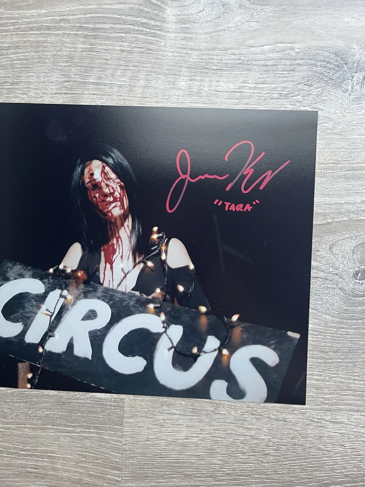 Jenna Kanell — Jenna Kanell Signed Terrifier 11x14 Photo JSA COA Tara Art The Clown Horror Auto, изображение 4