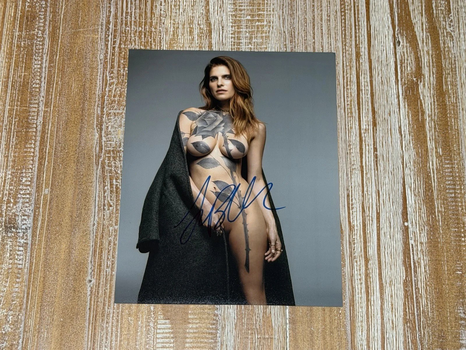 Lake Bell — Lake Bell Actress Hand Signed Autograph 8x10 Photo Certificate of Authenticity
