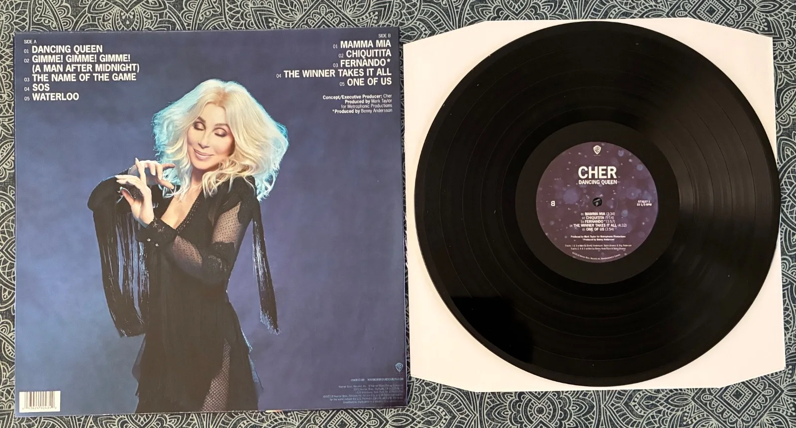 CHER Signed DANCING QUEEN Vinyl LP Album Autographed ABBA Inscription, image 3