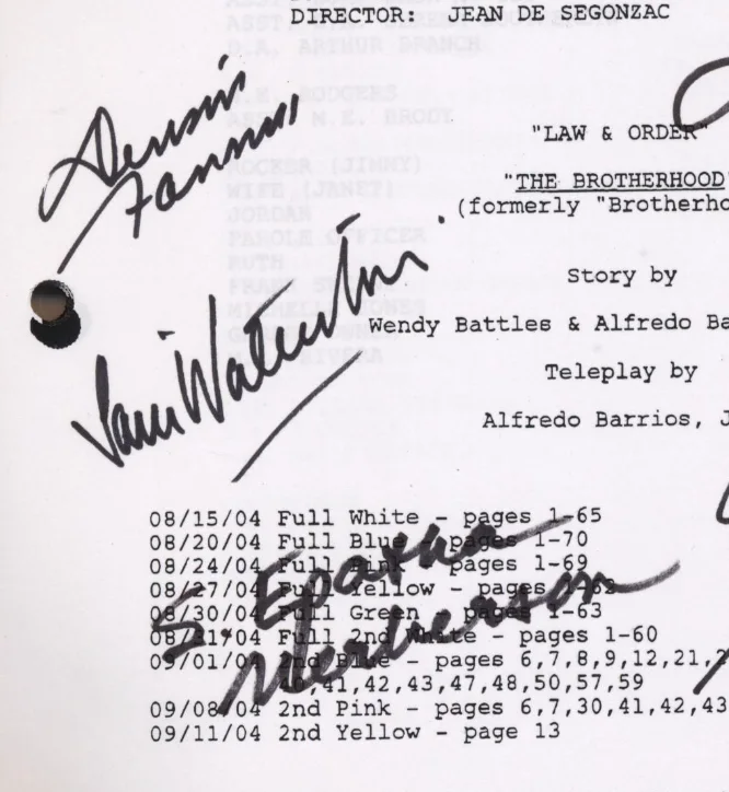 Law & Order Cast Autographed Signed Original Script Beckett BAS LOA 30459, image 2