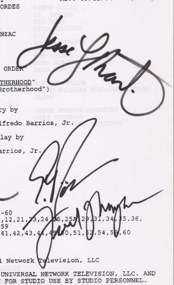 Law & Order Cast Autographed Signed Original Script Beckett BAS LOA 30459, image 3