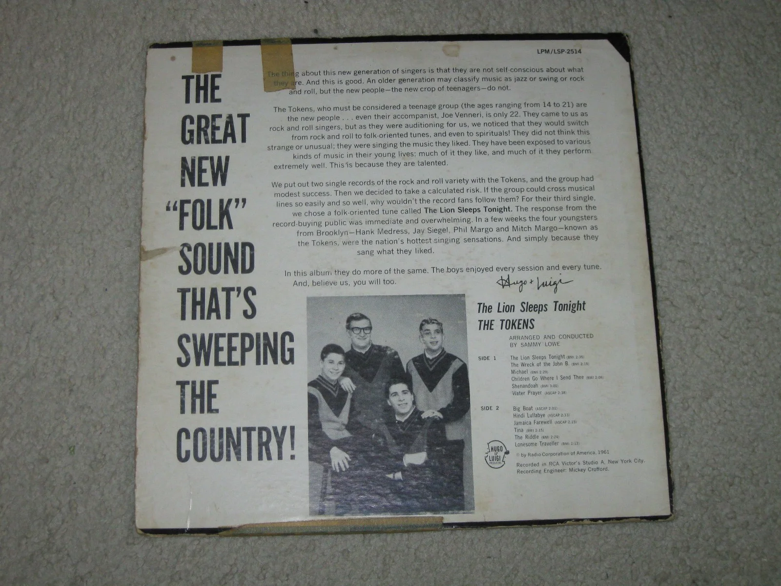 THE LION SLEEPS TONIGHT SIGNED ALBUM TOKENS, изображение 4