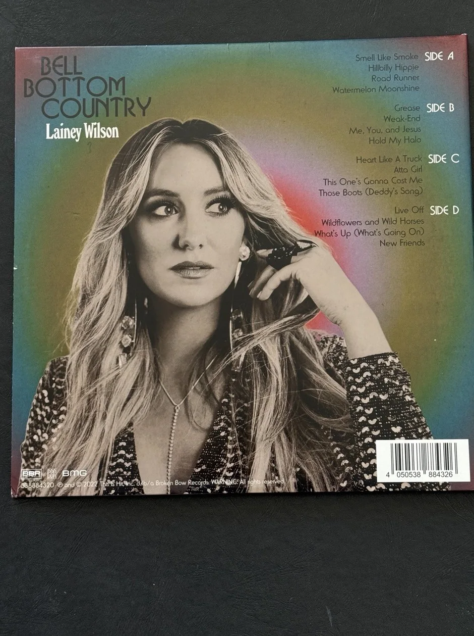 COUNTRY MUSIC STAR LAINEY WILSON SIGNED VINYL BELL BOTTOM COUNTRY BECKETT BAS, изображение 4