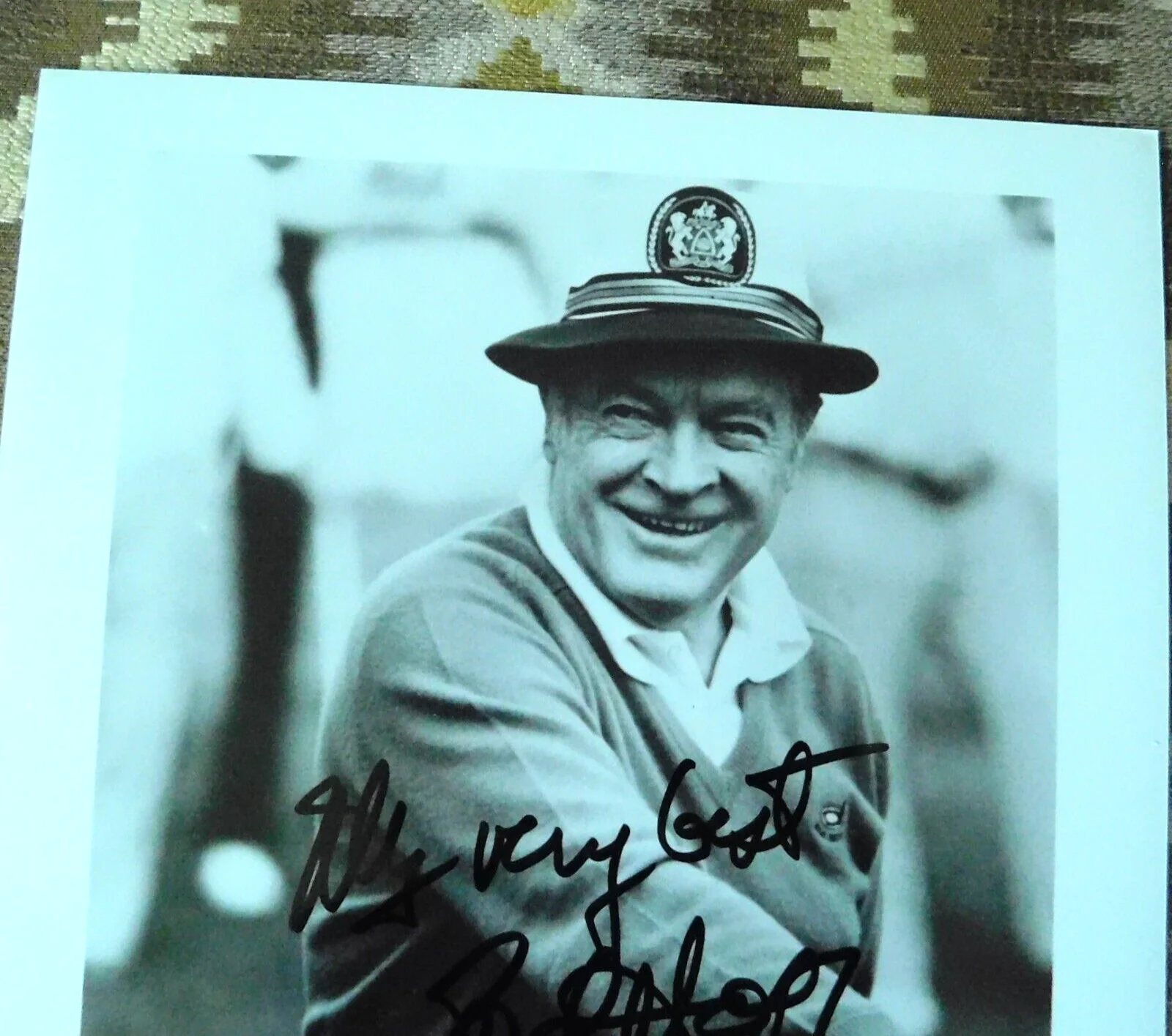 Bob Hope — Vtg. BOB HOPE SIGNED AUTOGRAPHED BLACK and WHITE ORIGINAL PHOTOGRAPH 8" x 9 1/2", изображение 4