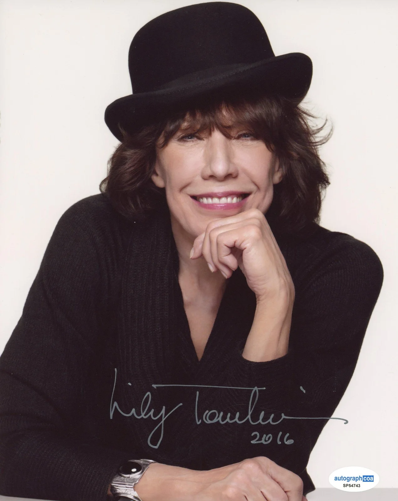 Lily Tomlin — Lily Tomlin "Grace and Frankie" AUTOGRAPH Signed Autographed 8x10 Photo ACOA, изображение 2