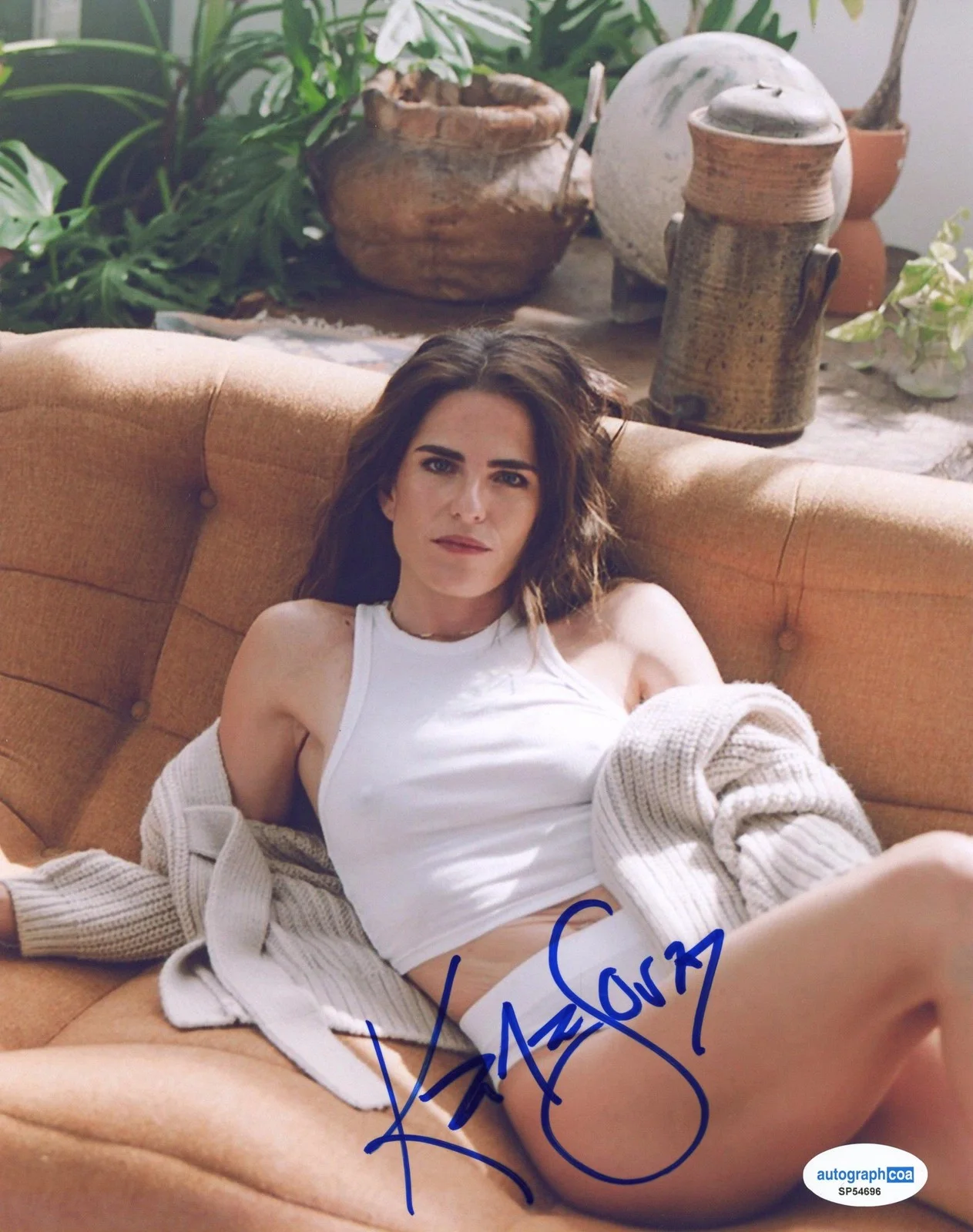 Karla Souza — Karla Souza "How to Get Away with Murder" AUTOGRAPH Signed 8x10 Photo D ACOA, изображение 2