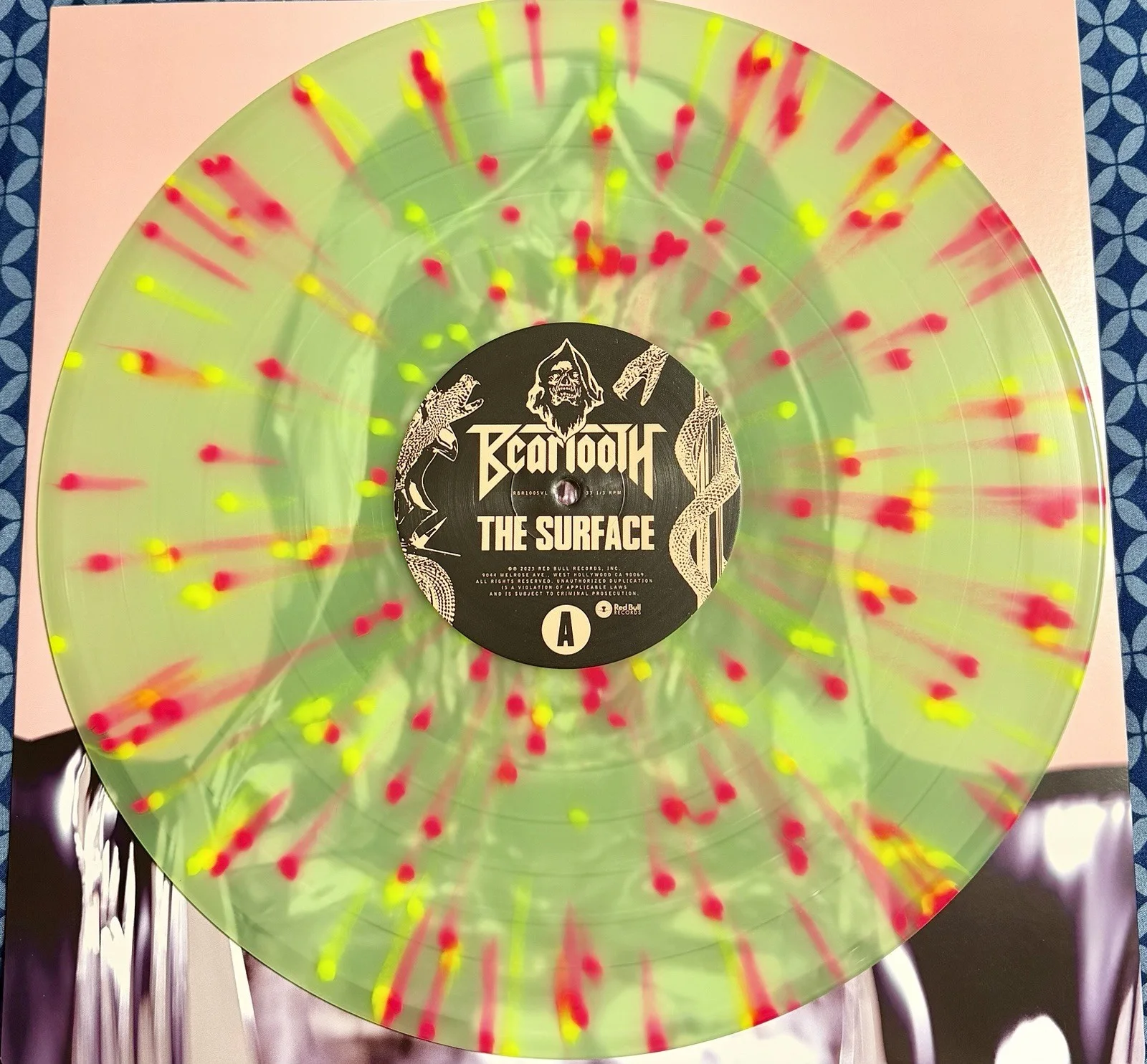 Beartooth : The Surface Signed Vinyl Neon Green with Pink And Yellow Splatter, image 2