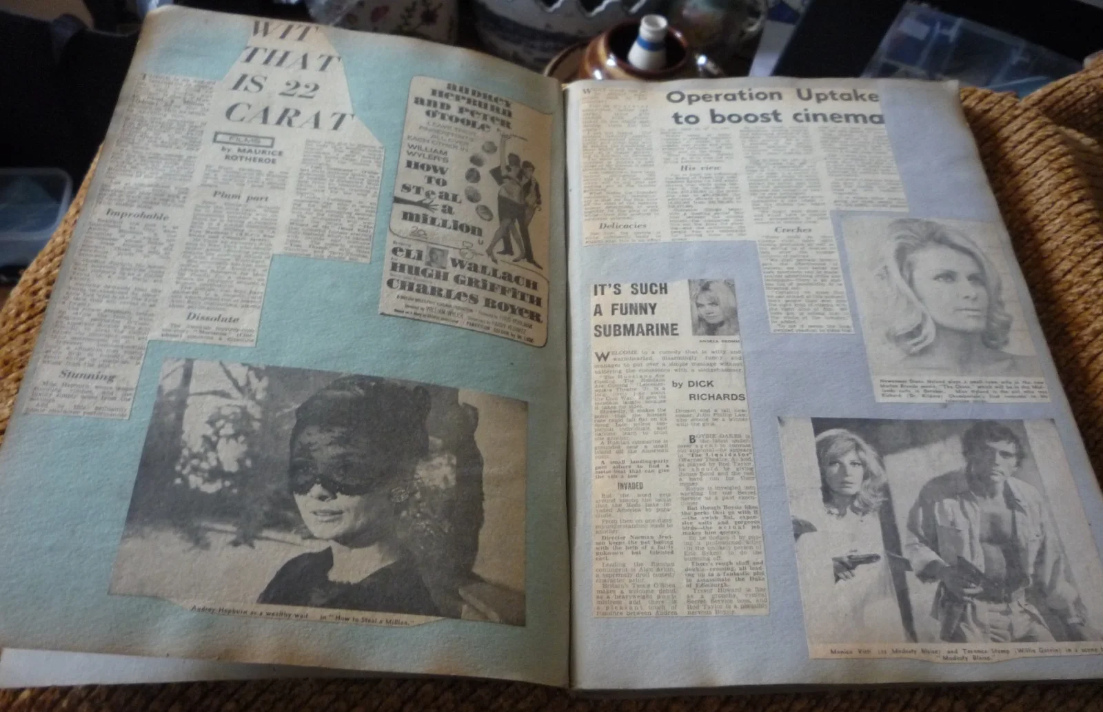 Vintage Movie Film Interest 60s Scrap Book Newspaper Cuttings Elvis Mcqueen, изображение 2
