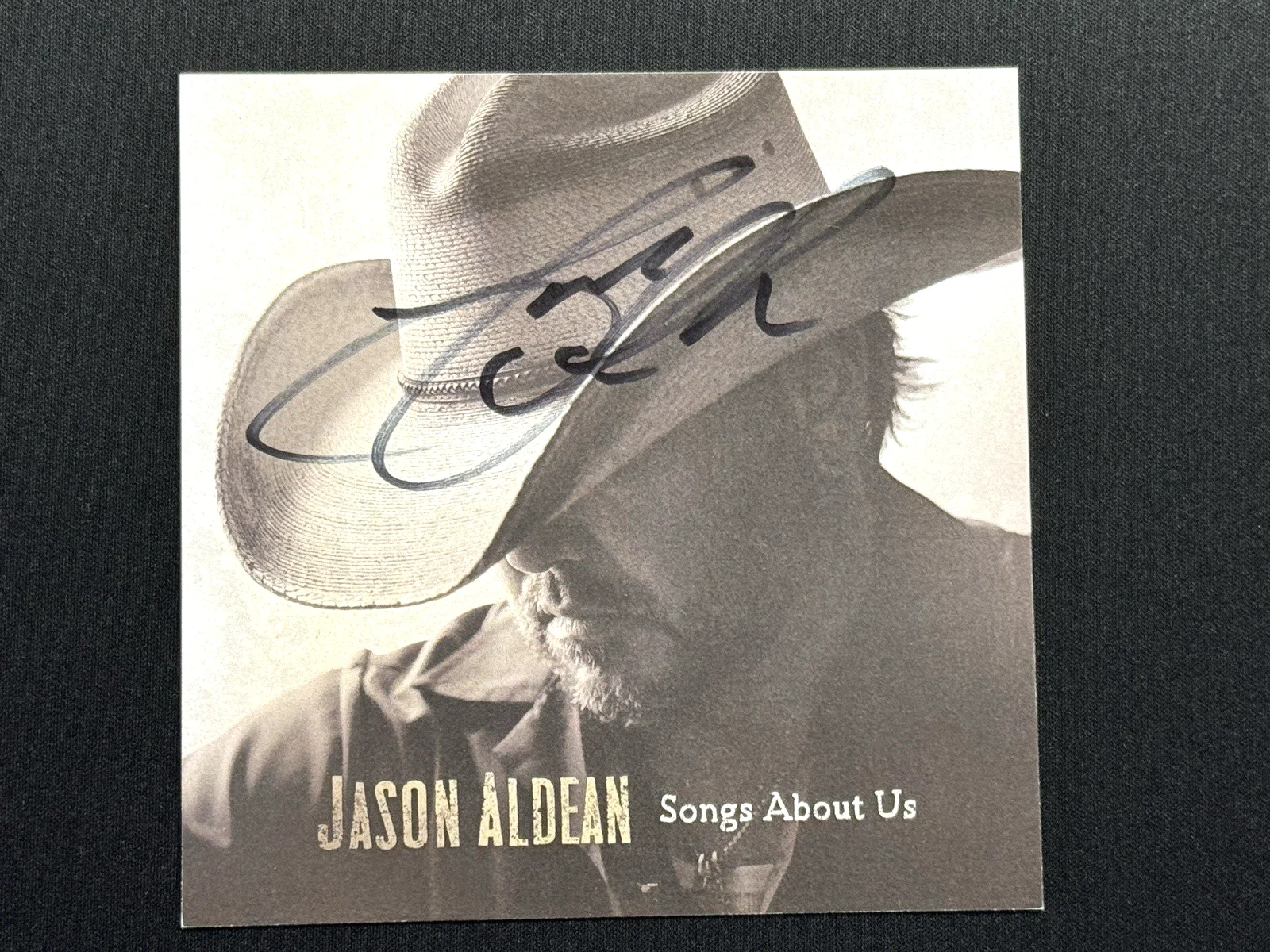 JASON ALDEAN Signed Songs About Us 4.75x4.75 Insert Photo 2026 Autographed, image 4