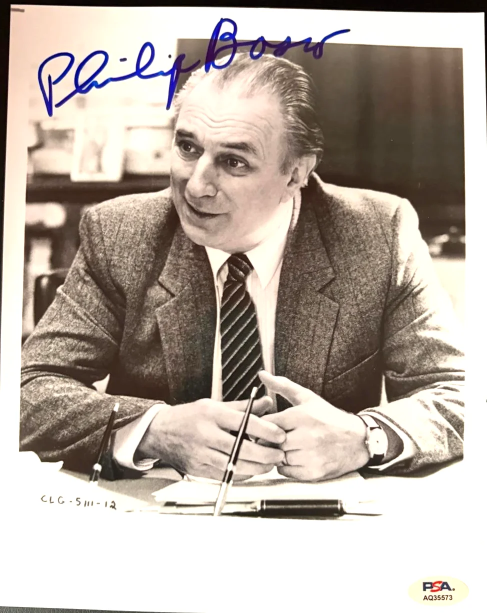 Philip Bosco — PHILIP BOSCO SIGNED AUTOGRAPHED 8X10 PHOTO LINCOLN MONEY PIT IT TAKES 2 PSA COA