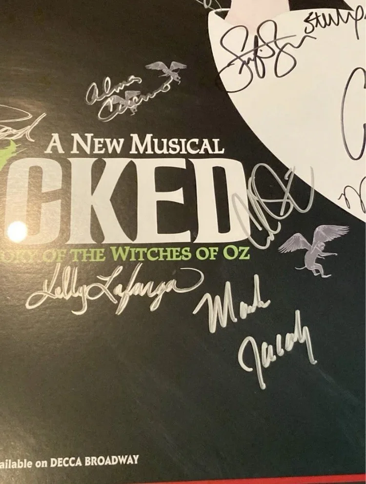Wicked The Musical OFFICIAL BROADWAY POSTER Autographed Cast Signed Wizard of Oz, image 3