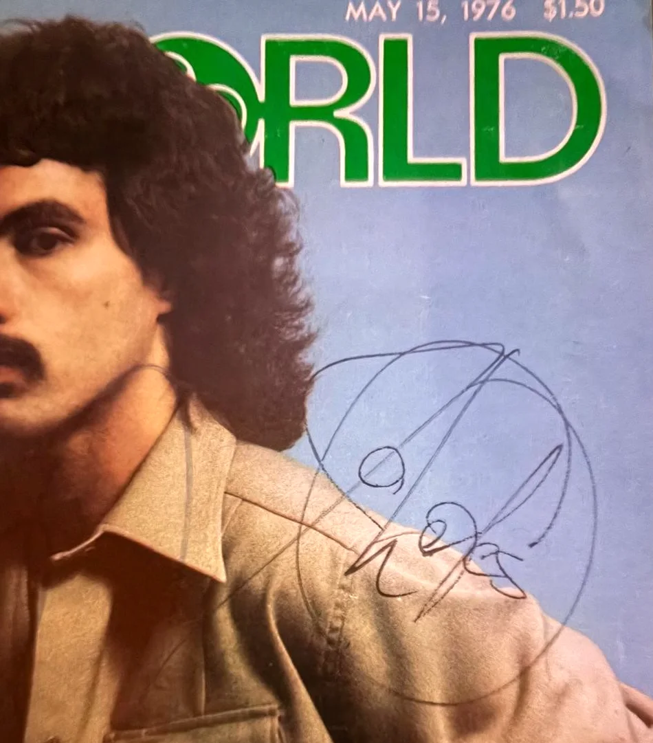 DARYL HALL AND JOHN OATES SIGNED AUTOGRAPHED MAGAZINE PAGE PHOTO RECORD PSA COA, изображение 3