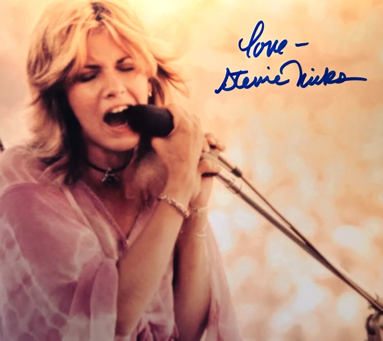 STEVIE NICKS Signed (Fleetwood Mac) 8x10" Authentic Original Autograph + COA, image 3