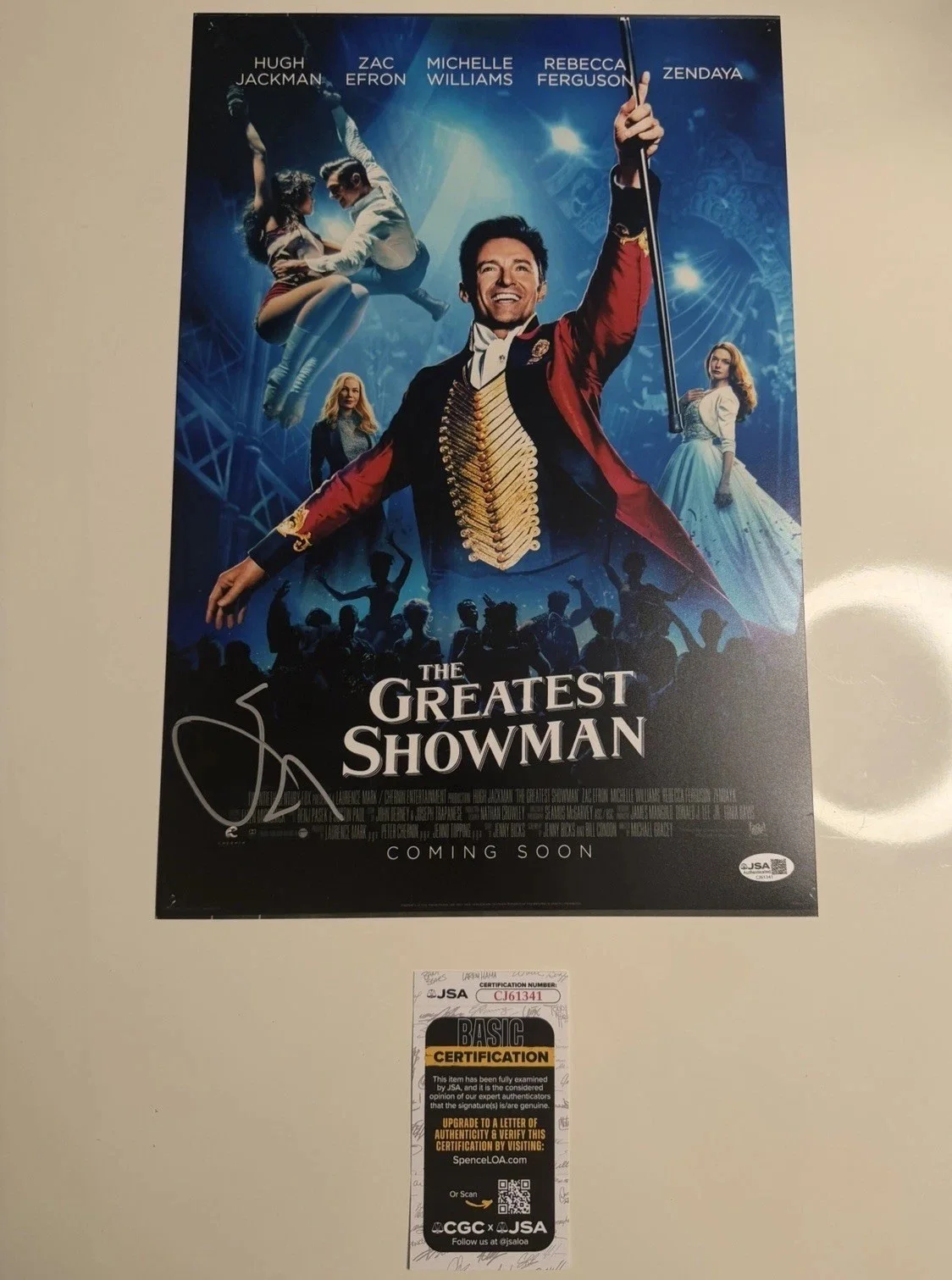 Hugh Jackman — Hugh Jackman Autographed The Greatest Showman 12x18 Photo Wolverine JSA COA