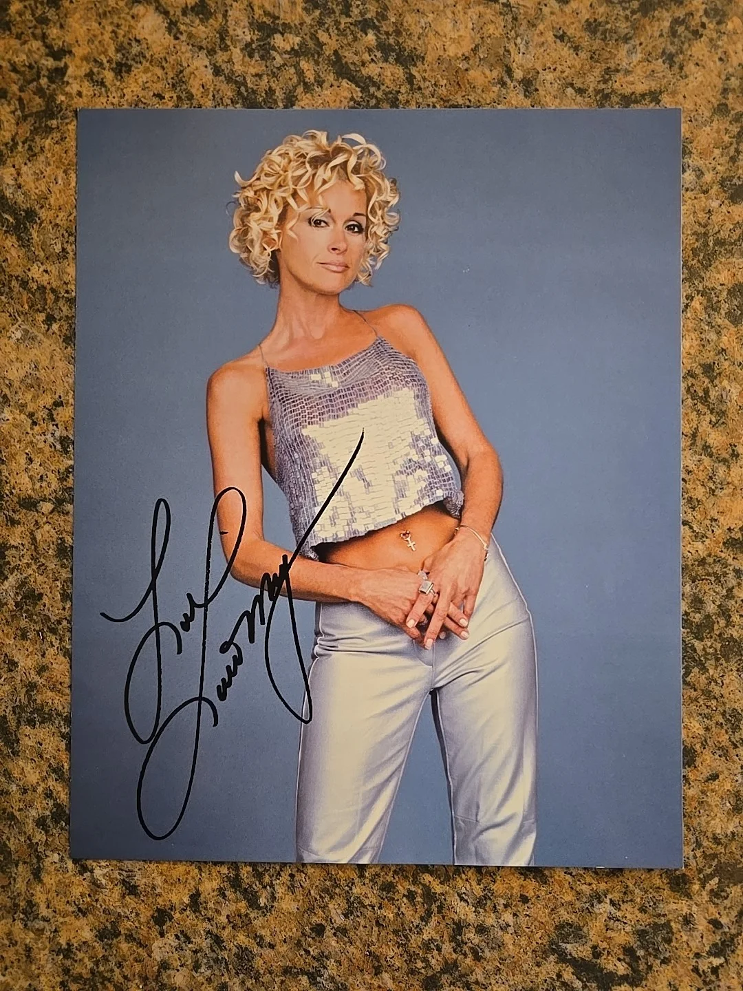 Lorrie Morgan Signed Photo, изображение 4