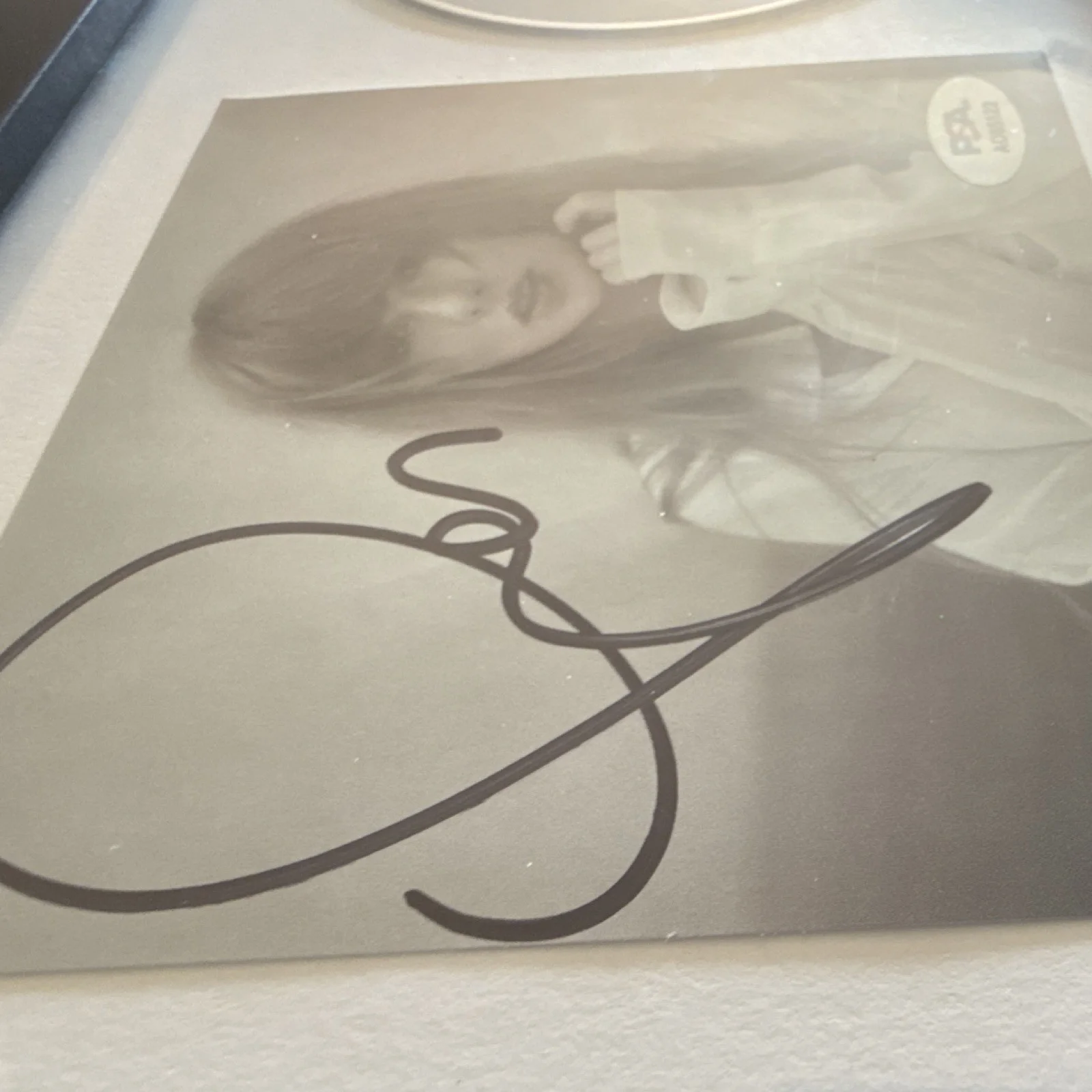 Taylor Swift Signed CD & Booklet PSA/DNA Authenticated Original Music Autograph, image 3