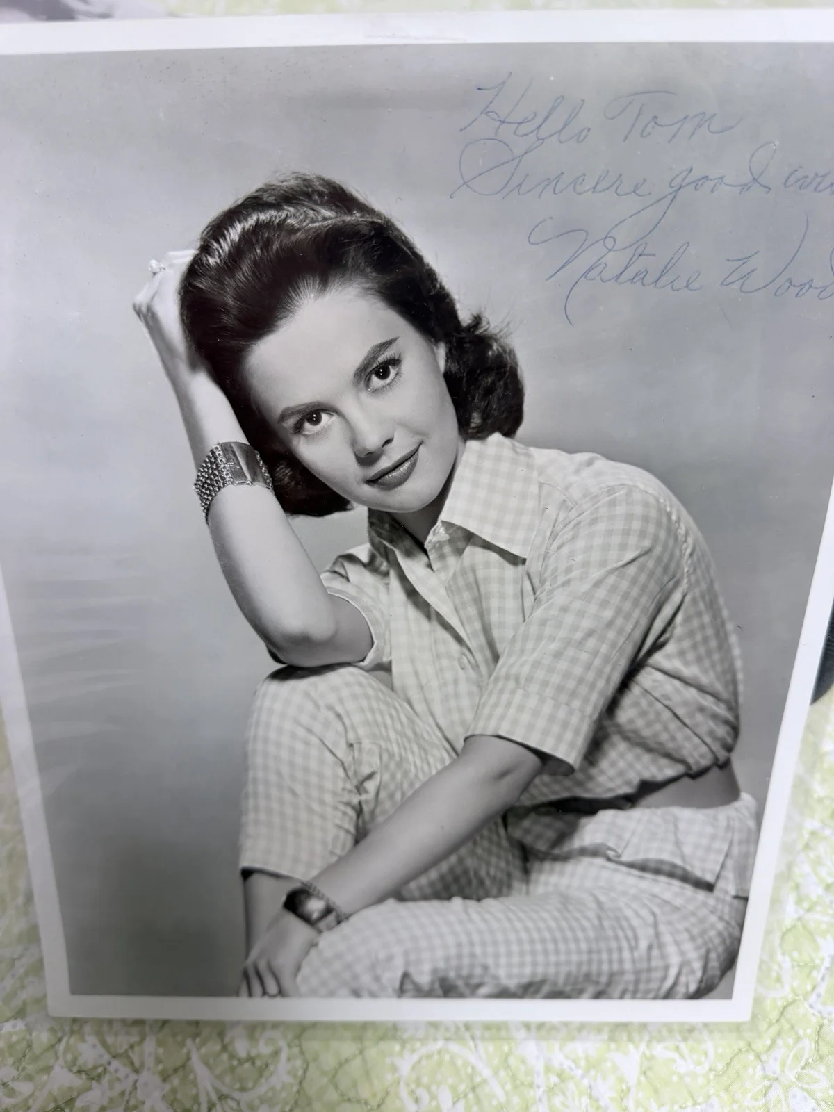 Natalie Wood — (2) Natalie Wood actress REAL SIGNED Autographed 8x10 Photos RARE. COA, image 4