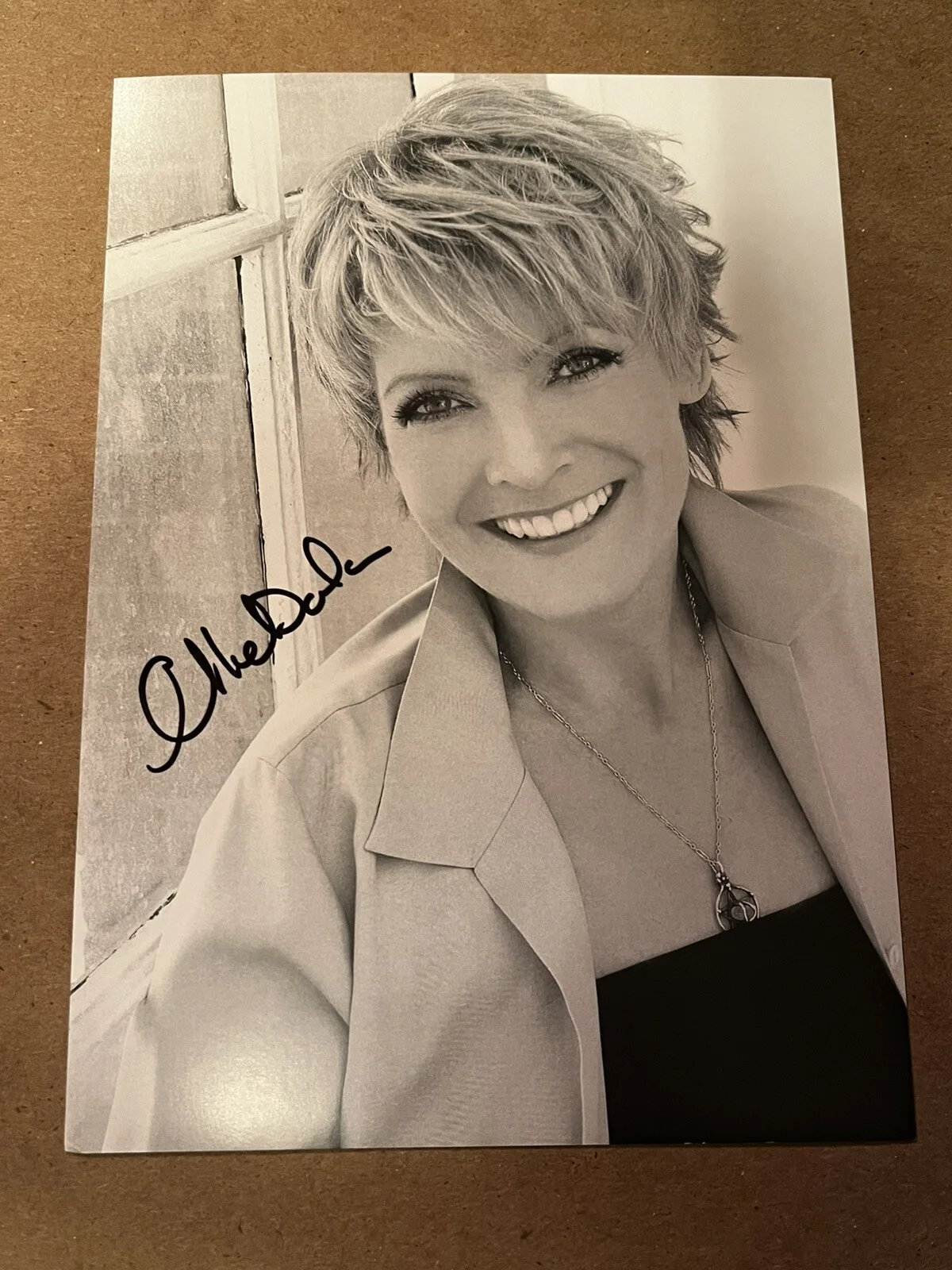 Ellen Dolan — Ellen Dolan Signed 5x7 Photo Actress / Soap Opera / As The World Turns #2, image 2