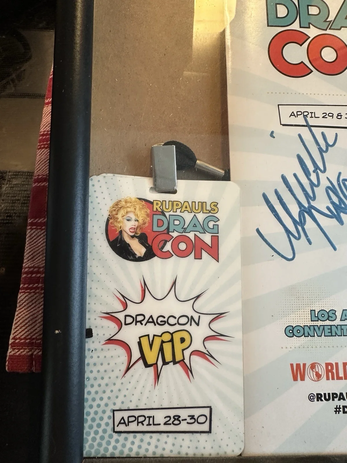 Michelle Visage Signed RuPaul’s DragCon Booklet + Extras – Drag Race Autographed, image 4