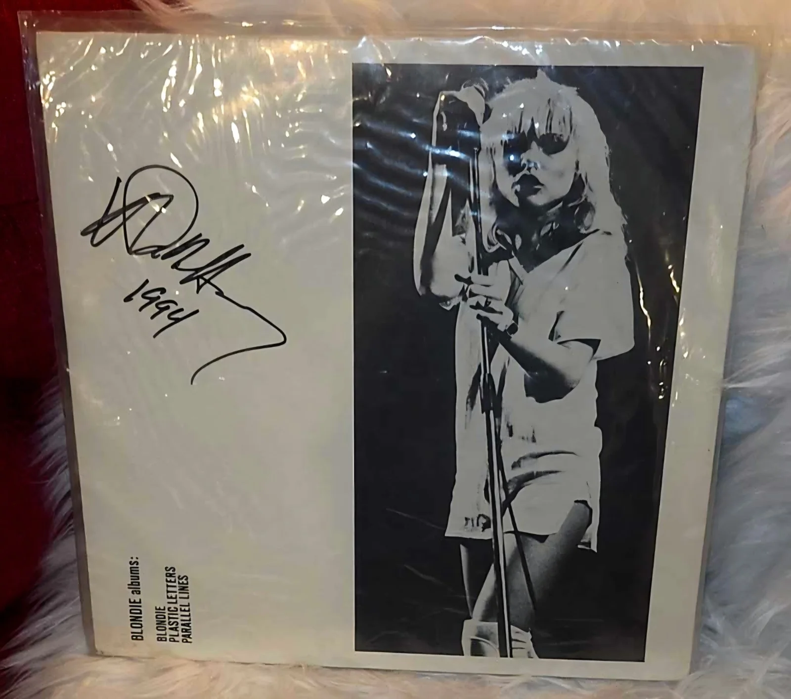 Blondie "Sunday Girl" Chrysalis 600034 Signed Original Record, sealed & unopened, image 3