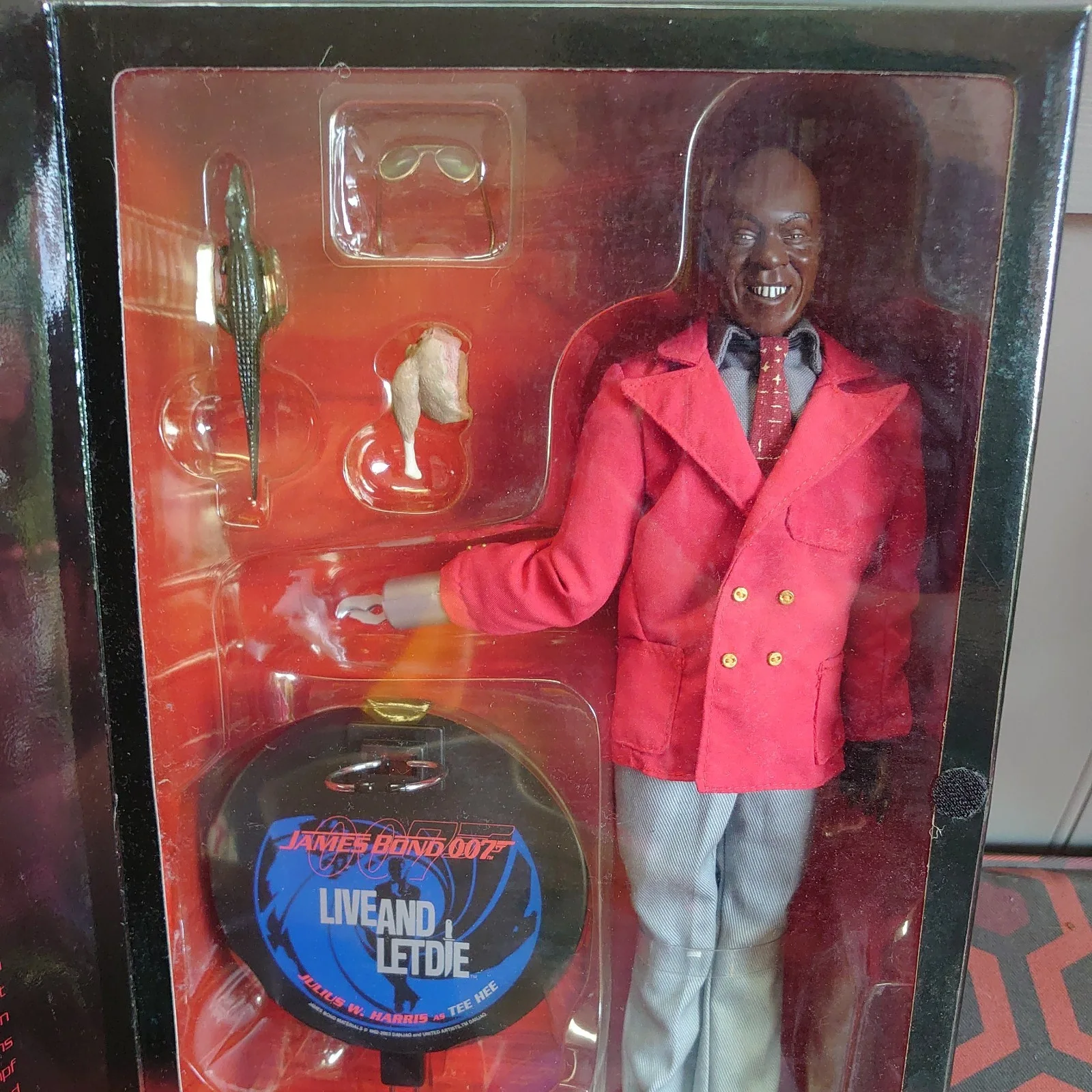James Bond Tee Hee Julius W.Harris Live And Let Die Sideshow 12" Figure 007, изображение 3