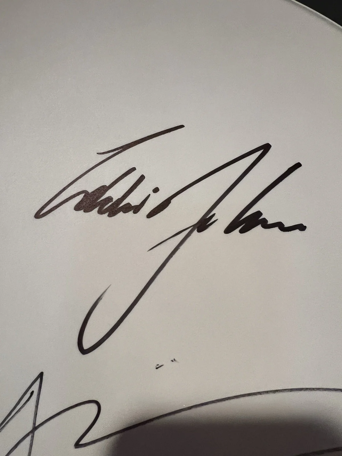 UK Autographed Signed DRUM HEAD EDDIE JOBSON, JOHN WETTON, ALEX MACHACEK, image 2