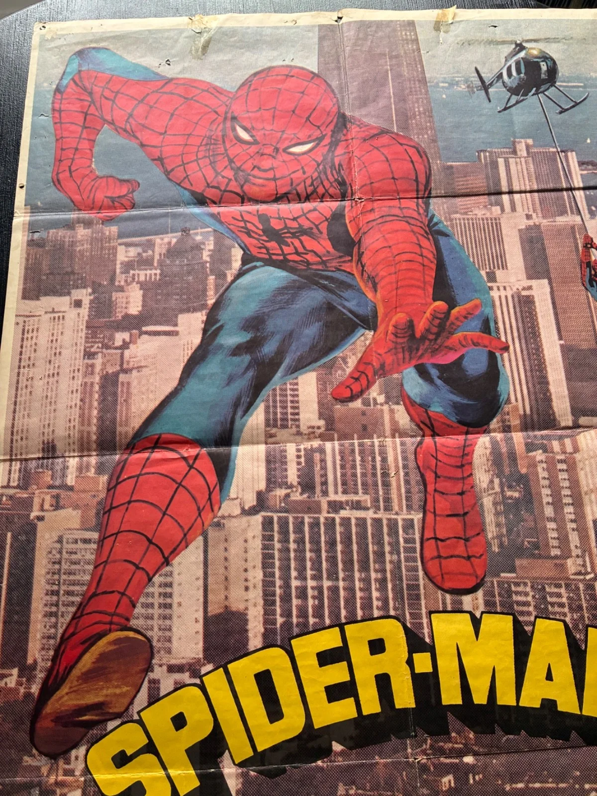 SPIDER-MAN 2 SPAINISH VERSION WITH TWIN TOWERS FILM POSTER RARE, image 2