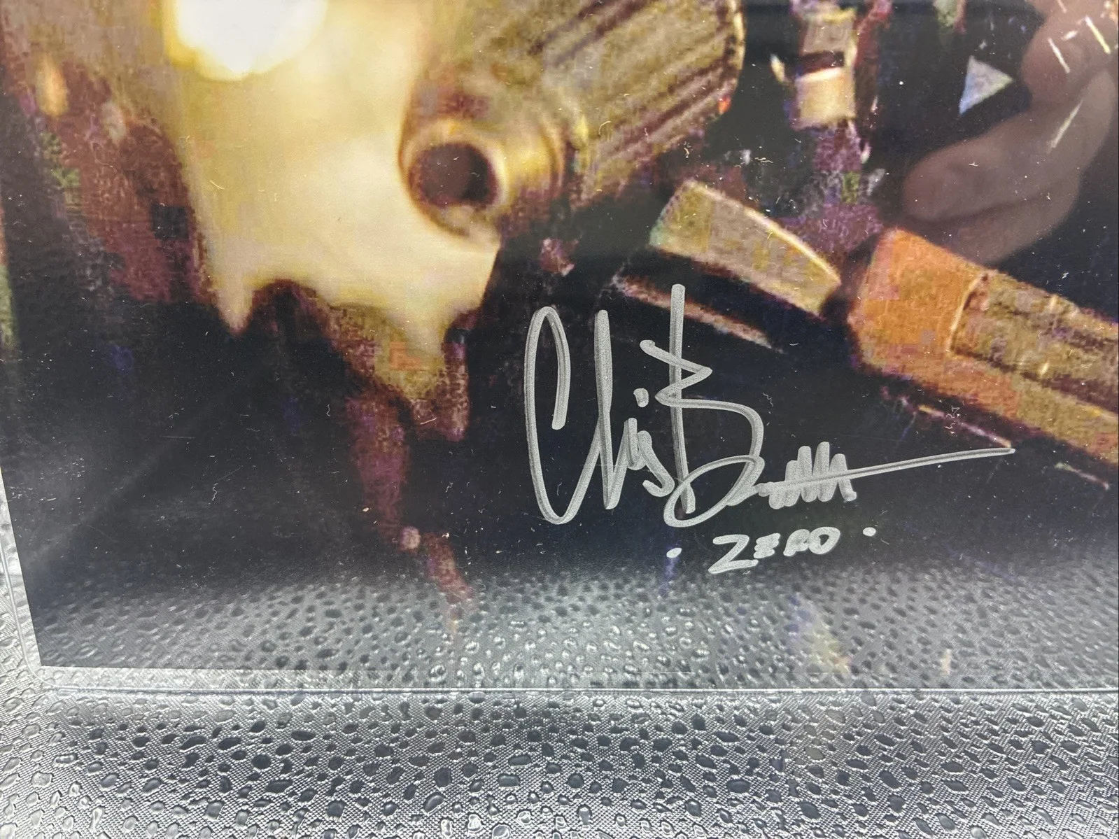 Chris Bartlett — Chris Bartlett Zero 8”x10” Autographed Photo COA Beckett w/ SN, изображение 2