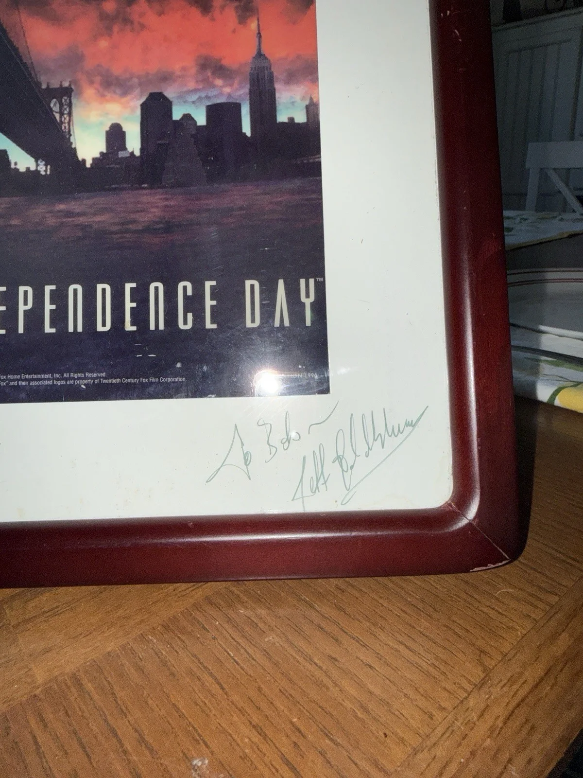 Randy Quaid, Jeff Goldblum — JEFF GOLDBLUM RANDY QUAID signed 8x10 photo INDEPENDENCE DAY POSTER MATTED FRAME, image 3