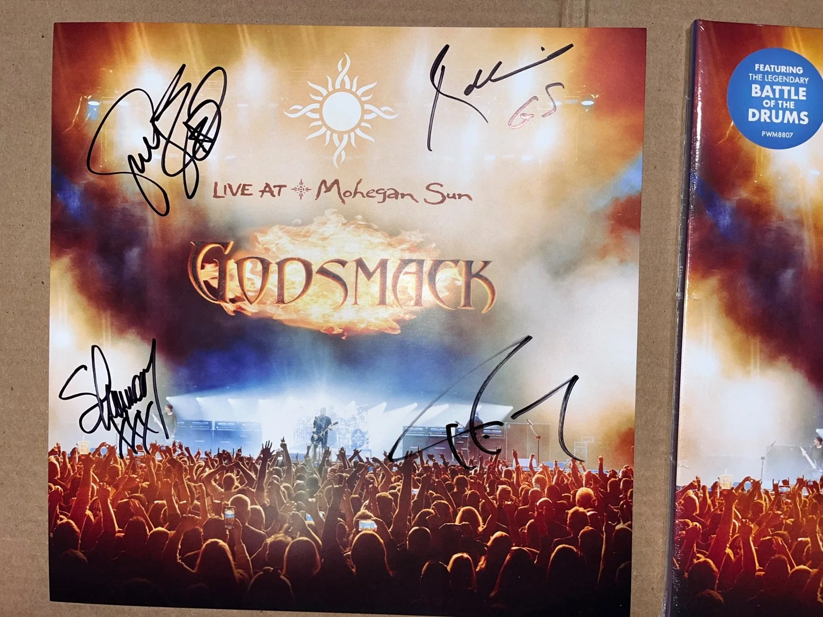 Godsmack Signed Autographed Vinyl Record LP Live at Mohegan Sun, image 3