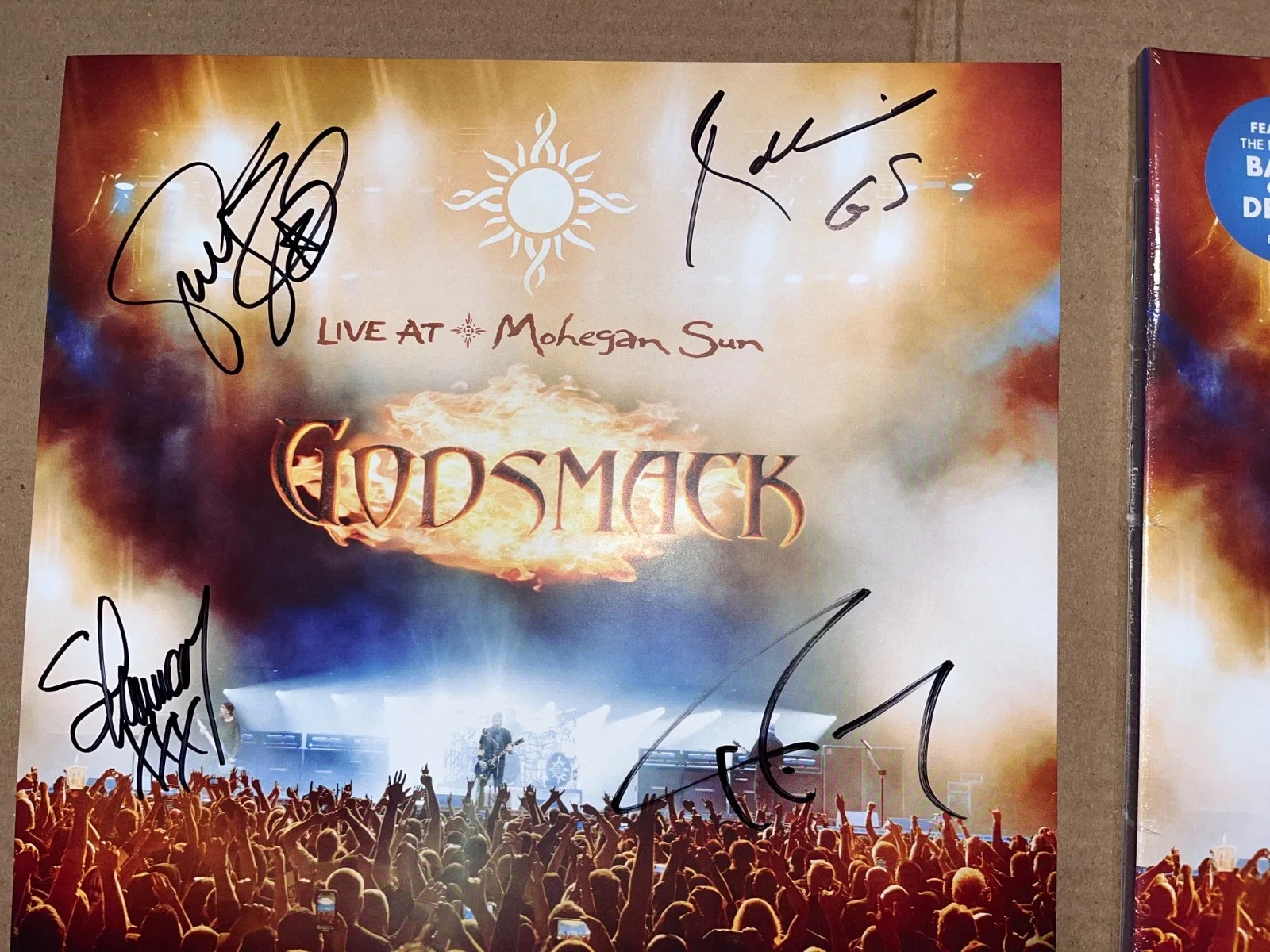 Godsmack Signed Autographed Vinyl Record LP Live at Mohegan Sun, image 4