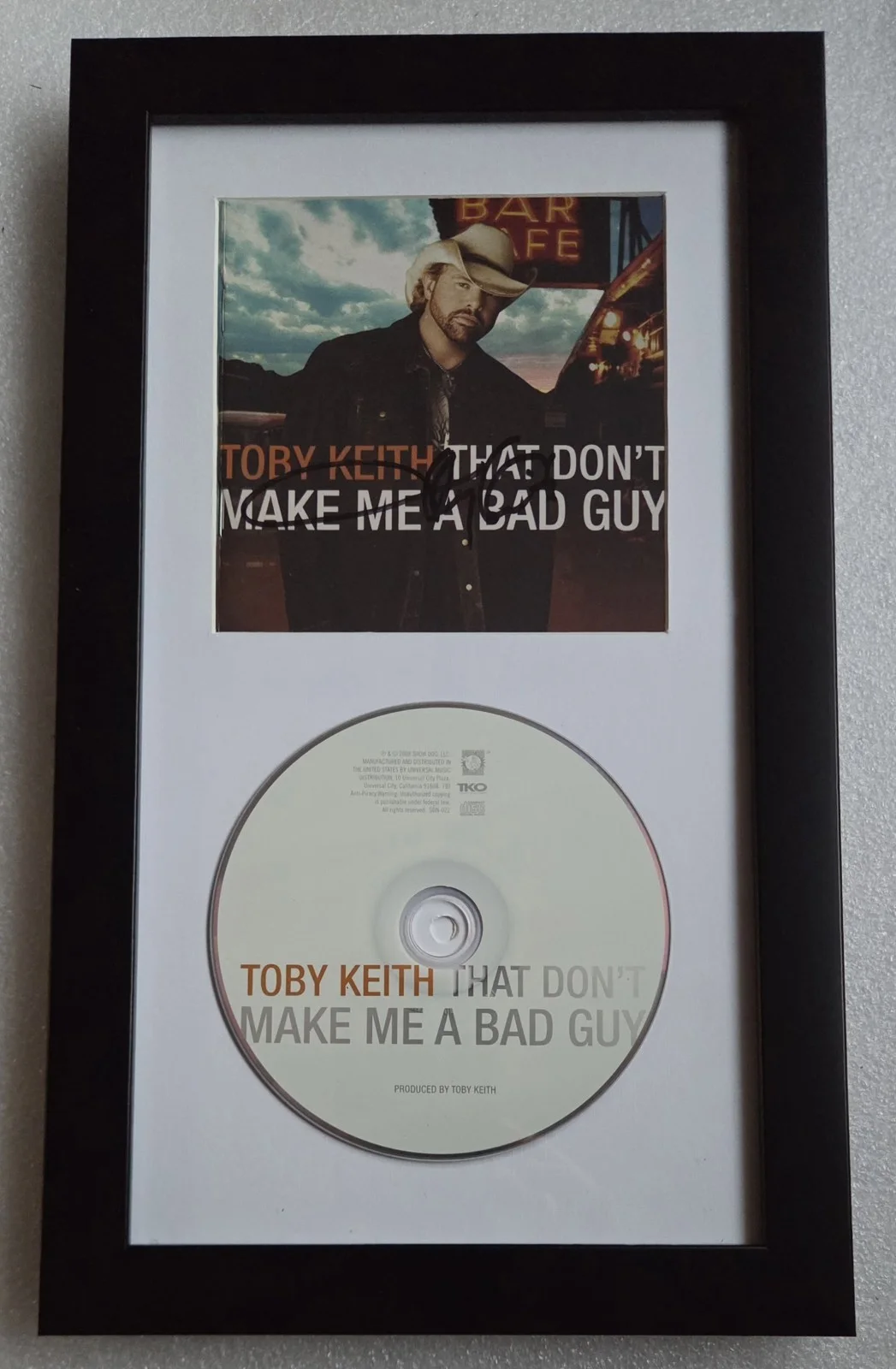 TOBY KEITH CD DISPLAY AUTOGRAPHED BECKETT BAS COA COUNTRY SIGNED PRESENT GIFT, image 2