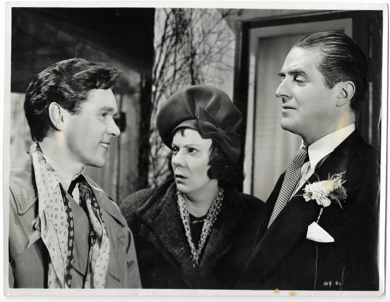 Vintage Rank Movie Film Studio Photo Huggetts Jack Warner Dandy Nichols 1948, изображение 2