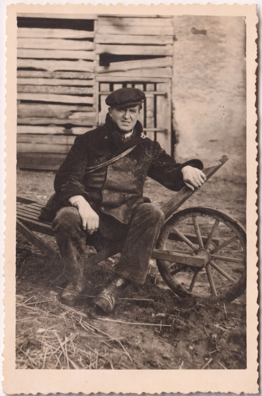 RPPC Photo Postcard British Actor Jack Warner On Film Set Valley Of Eagles 1951, изображение 2