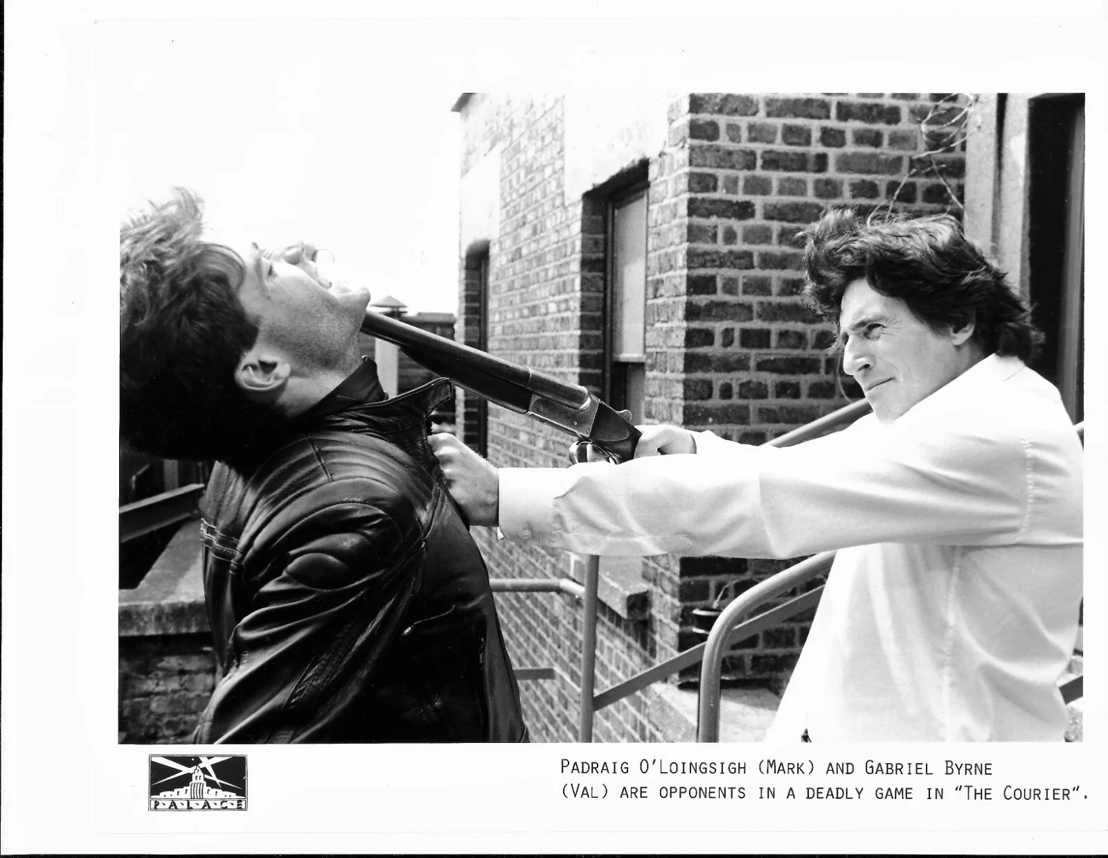 The Courier Movie Press Photos Gabriel Byrne Padraig O'Loingsigh 1988, изображение 2