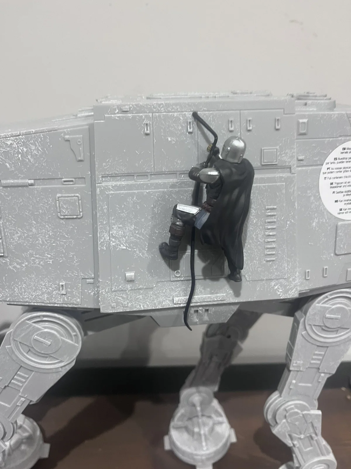 Odeon cinema The Mandalorian and Grogu AT-AT Lights Up & Sound Popcorn Bucket Bn, изображение 4