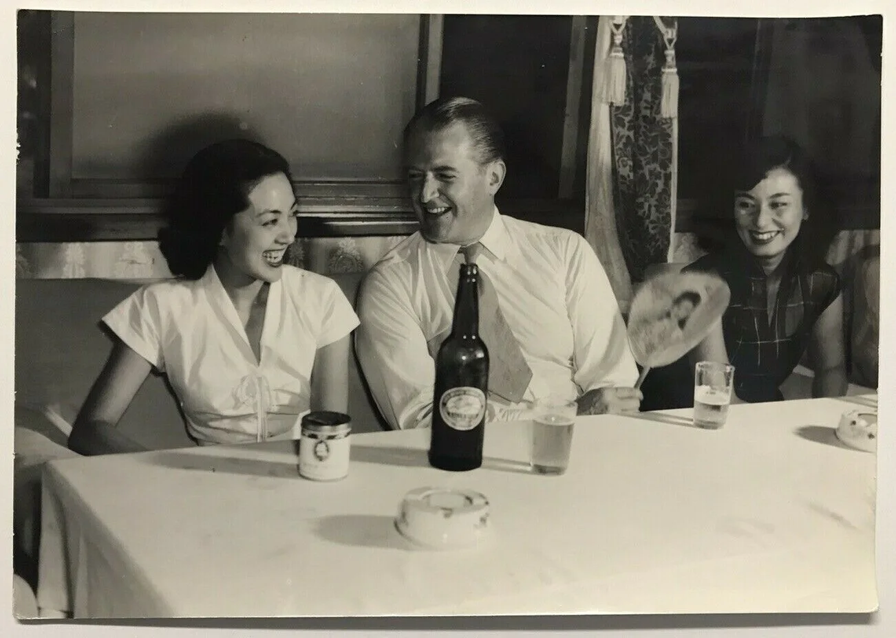 Vintage Movie Photo Jack Warner Kuniko Igawa Yasuko Fujita Shochiku Studio Japan, изображение 2