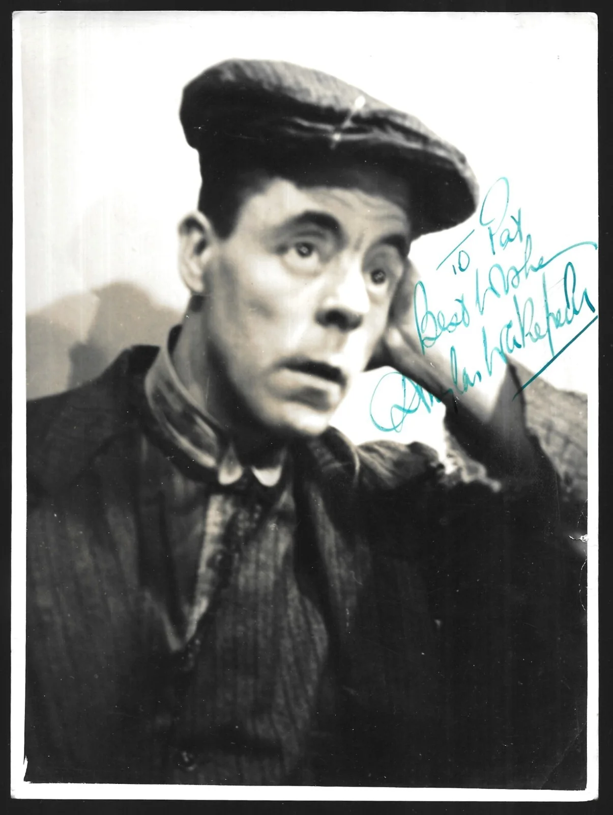 Vintage Signed Photo British Actor Douglas Wakefield Music Hall Autograph, image 2