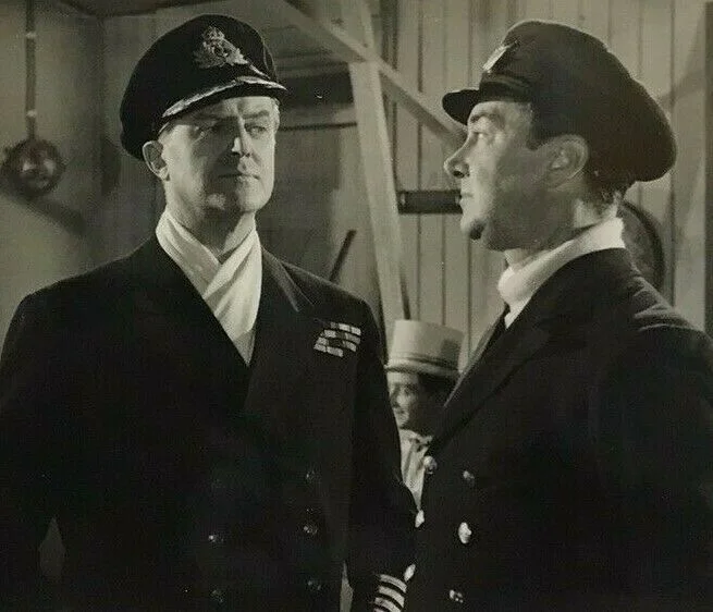 Vintage Movie Film Photo Jack Warner Albert RN Scene War Navy 1953, изображение 3