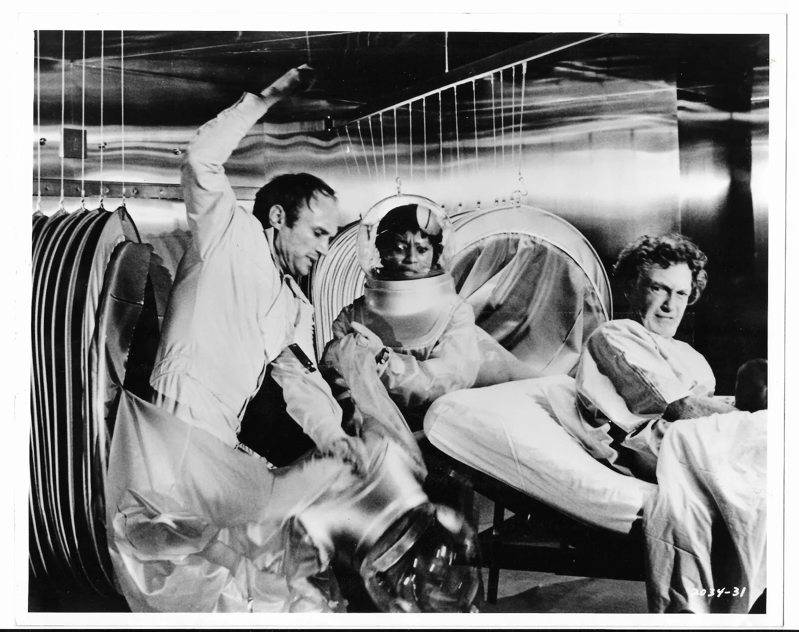 The Andromeda Strain Movie Press Photo Sci-Fi James Olson Paula Kelly Scene, изображение 2