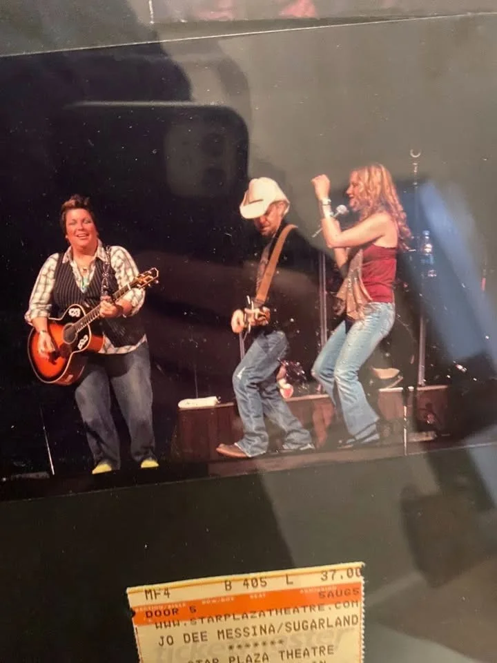 Joe Dee Messina Signed Album Cover, With CD, Original Photos & Concert Ticket, изображение 5