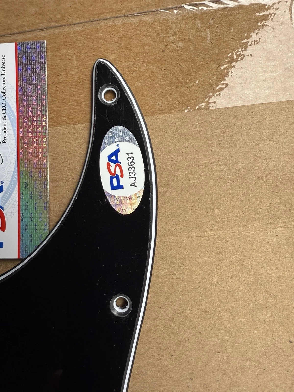 VINCE NEIL signed MOTLEY CRUE autographed ELECTRIC GUITAR ~ Pickguard PSA COA, image 3